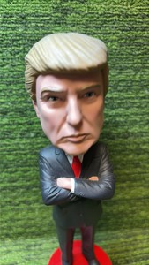 DONALD TRUMP Royal Bobbles President Bobblehead
