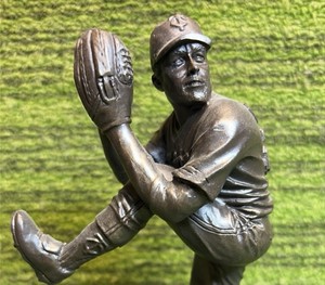 Bert Blyleven Bronze Statue Minnesota Twins Baseball SGA