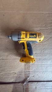 DeWalt 18V 12 in. Drive Cordless Impact Wrench  Working, Tool Only