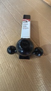 Hyper Tough Triple-Ball Trailer Hitch Mount  1-78 in., 2 in. & 2-516 in., Like New