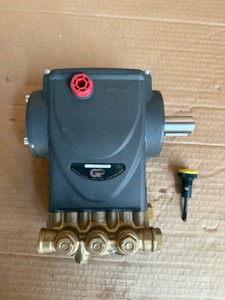 General Pump EP1313S34 4.0 GPM4,000 PSI Triplex Plunger Pump  Blemish