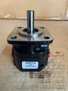ConcentricHaldex High-Pressure Cast-Iron Hydraulic Gear Pump  Return, Key Missing
