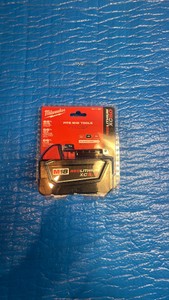 New Milwaukee M18 REDLITHIUM HIGH OUTPUT XC8.0 Battery  Sealed Package
