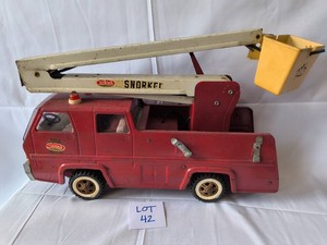 VINTAGE Tonka Pressed Steel Snorkel Fire Truck