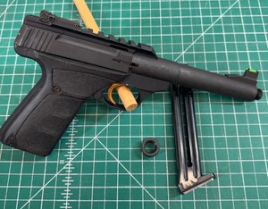 Browning Buckmark .22LR Semi-Automatic Handgun with Magazine