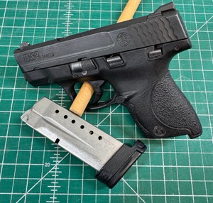 Smtih & Wesson M&P Semi-Automatic Handgun 9MM with Magazine