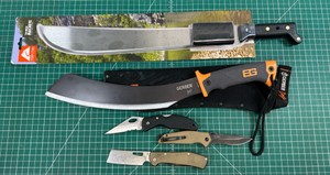 Gerber Bear Grylls Machete Parang with Nylon Sheath & Lot Knives Ozark Trail 18 Machete with Sheath