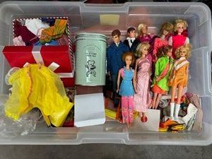 Barbie Dolls Clothing & Accessories Mixed Lot