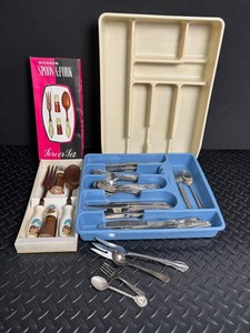 Wooden Spoon & Fork Server Set With Flatware Trays Mixed Lot