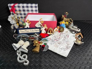 Snow Place Like Home Christmas Ornament Decor Mixed Lot