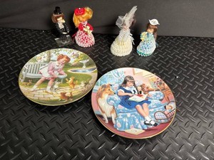 Bradford Mint Children of the Week Plates & Dolls Mixed Lot