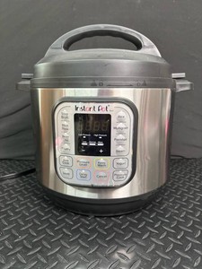 Instant Pot Duo 8 Qt Electric Pressure Cooker