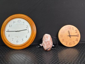 Savannah Row & Lunden Clocks With Salt Lamp Mixed Lot