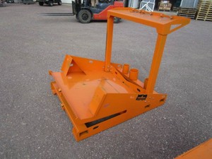 LandHonor Skid Steer Attachment Rack for Job Trailer