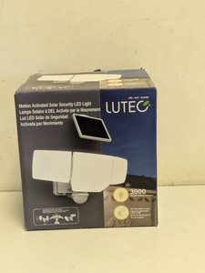 LUTEC MOTION ACTIVATED SOLAR SECURITY LED LIGHT