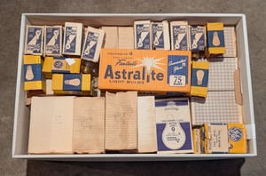 BG - Vintage Light Bulb Mixed Lot American Standard, GE, Astralite & Westinghouse