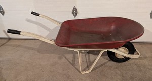 BG - Garden Metal Wheelbarrow