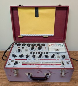 LR - Vintage Tube Tester Hickok 600A Micromho Dynamic Mutual Conductance
