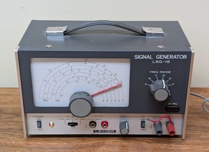 WR - Vintage Signal Generator - Leader LSG-16