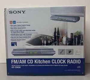 RR - Kitchen Clock Radio Sony FMAM CD player