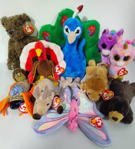 Assorted Beanie Babies & Stuff Animals
