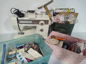 Bernette Sewing Machine (Model 330) wTons of Sewing Supplies