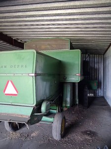 1974 John Deere 6600 Diesel Combine