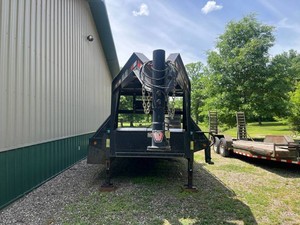 Gooseneck Trailer - Load Trail Flatbed With Warn Winch