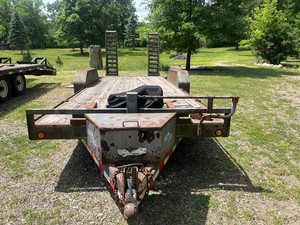 Utility Trailer - Load Trail 2432CWT-G Deckover Trailer
