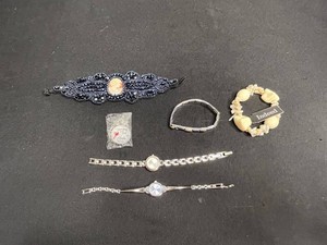 Costume Jewelry & Watches Mixed Lot - Inc Cameo Bracelet & Nine & Company Watch - watches not running