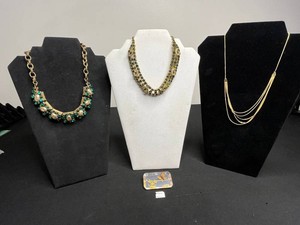 VTG Costume Jewelry - DKNY & Statement Necklaces, Floral Brooch 4-Piece Mixed Lot