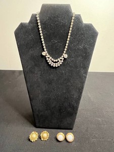 VTG Costume Jewelry - Gold-Tone Necklace & 2 Pairs Earrings