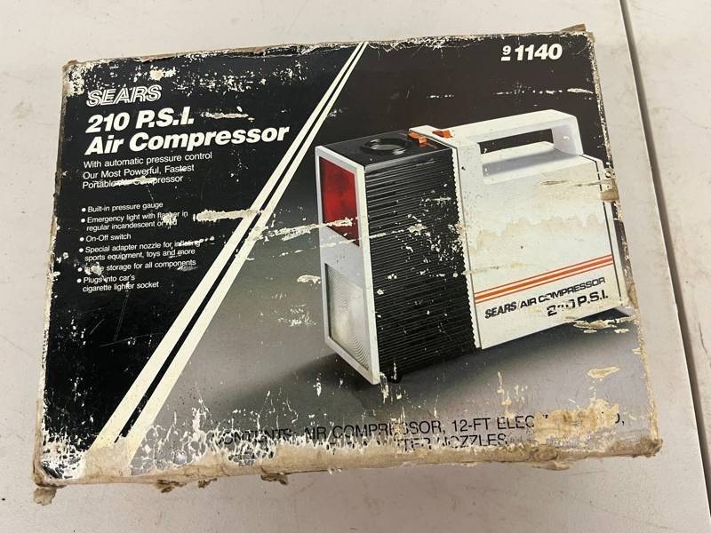 Portable Air Compressor - Sears 210 PSI Model 1140 in Orig Box