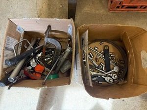 Mixed Lot of Ratchets, Sockets & Hand Tools