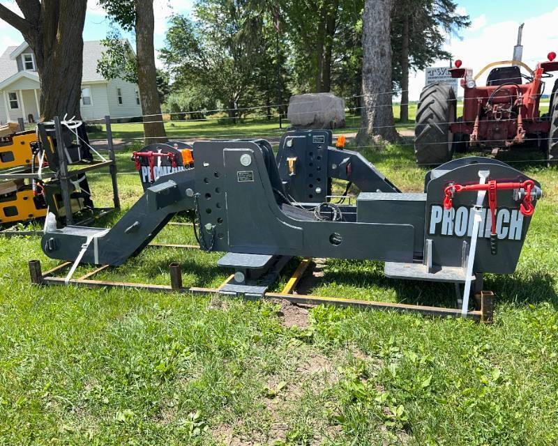 FUTURE Fifth Wheel Wrecker Attachment (FW80)