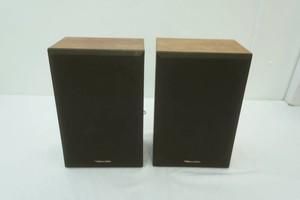 Vintage Realistic Minimus Bookshelf Speakers