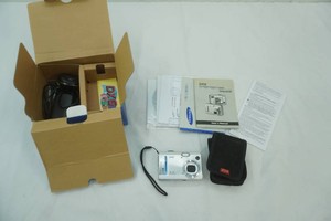 DXG Digital Camera and Accessories