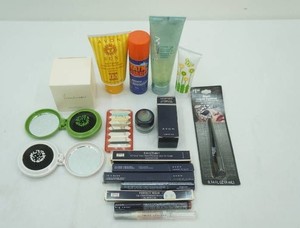 Avon Products, Makeup, Hairbrushes, Sunscreen