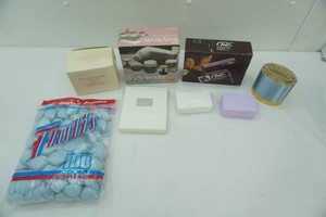 Vintage Health & Beauty Products. Womens Shaver, Blue Cotton Balls