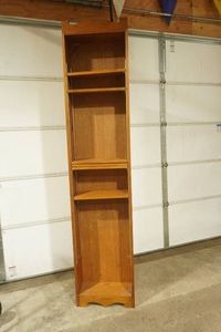 Bookshelf with 6 shelves 86 tall by 18 wide