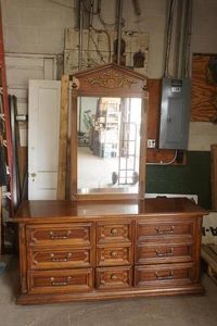 Vintage Huntley Thomasville 9 drawer chest of drawers with Vanity Mirror