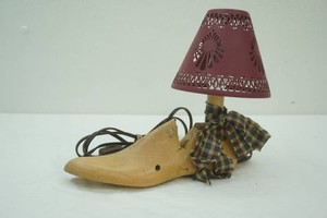 repurposed cobbler shoe form into  small table lamp