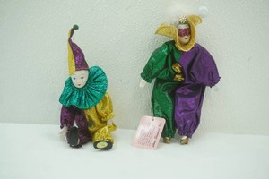 Show Stoppers porcelain clowns 8 tall