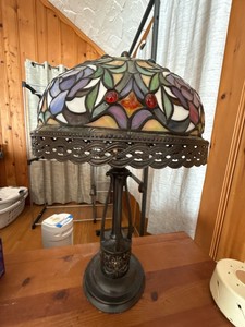 Tiffany Style Stained Glass Floral Table Lamp Jeweled Shade 23in - Matching Lamp in Lot 130