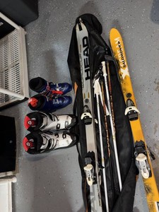 Head & Salomon Alpine Ski Package Skis Boots Poles Bag