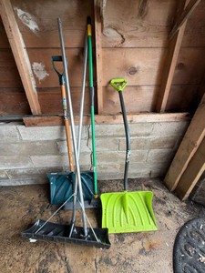 Mixed Lot Snow Shovels Push Broom Snow Pusher Yard Tools