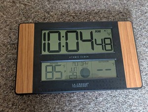La Crosse Technology Atomic Clock Weather Station