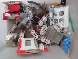 Mixed Lot Electrical Switches, Outlets & Wall Plates