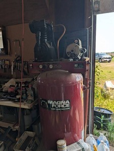 Magna Force 80 Gallon Two Stage Air Compressor 175 PSI