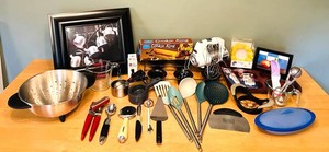 DR - Kitchen Essentials Kitchen Tools & Bakeware Mixed Lot With Framed Picture
